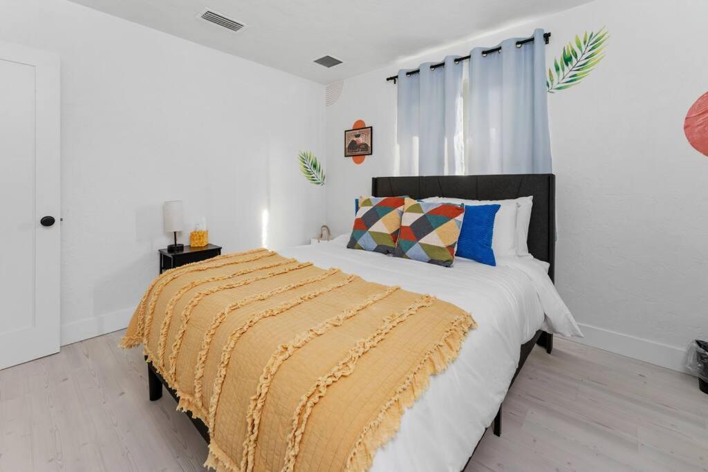 Smart Bungalow: 10-Min To Uf, Central Location Gainesville Eksteriør billede