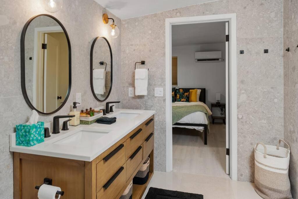 Smart Bungalow: 10-Min To Uf, Central Location Gainesville Eksteriør billede